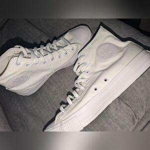 Men's size 11 converse hitops- all white (worn once!)